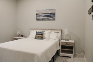 Room & Suite