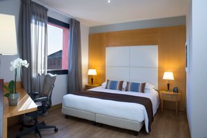 Room & Suite