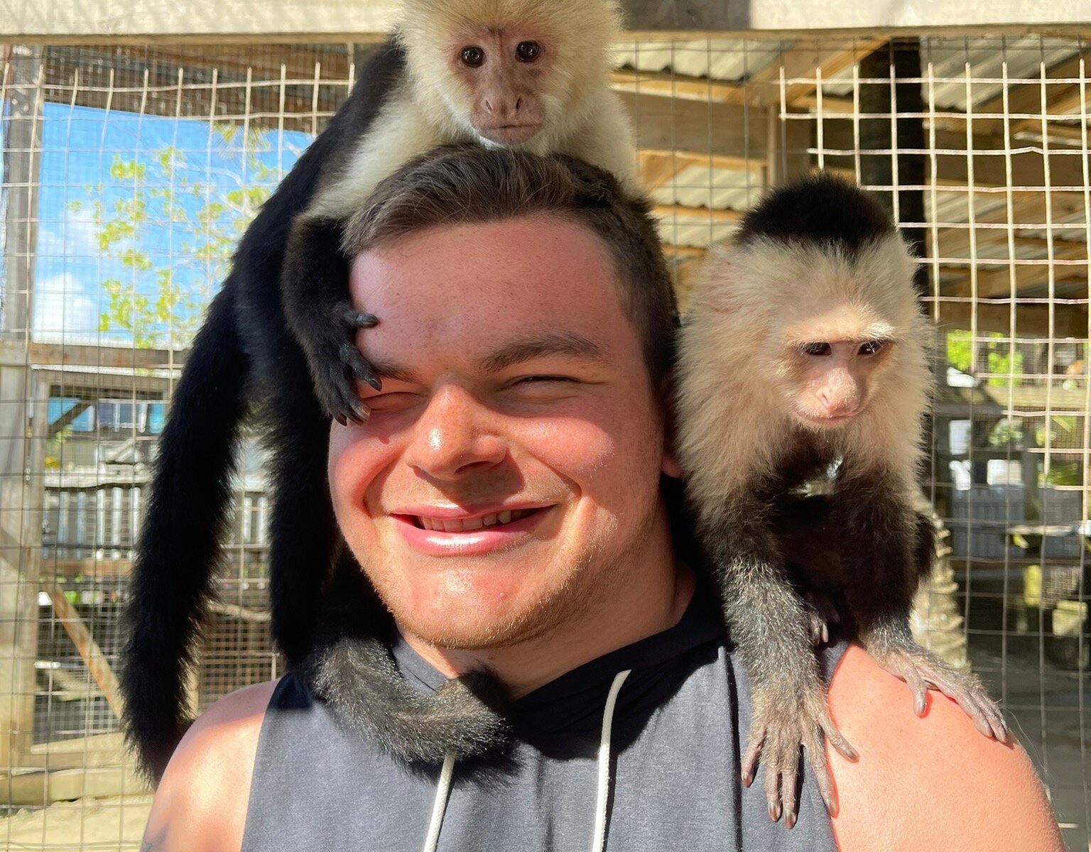 DANIEL JOHNSON'S MONKEY AND SLOTH HANG OUT (Roatan) - 2023 What to Know ...