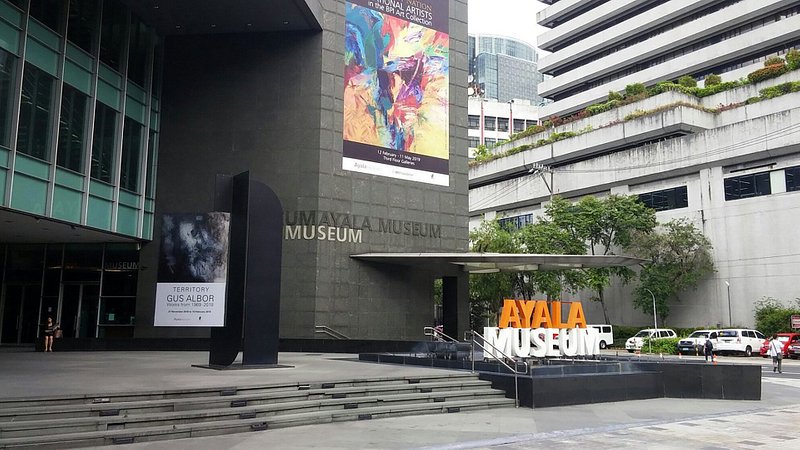Bagian eksterior Museum Ayala di Manila 