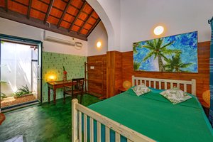 Room & Suite