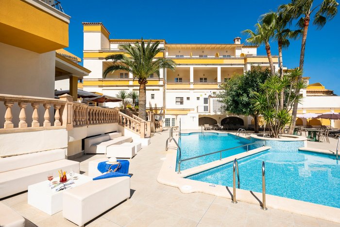 FLOR LOS ALMENDROS HOTEL & APTS. $44 ($̶4̶9̶) - Prices & Reviews - Peguera,  Spain