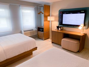 Room & Suite
