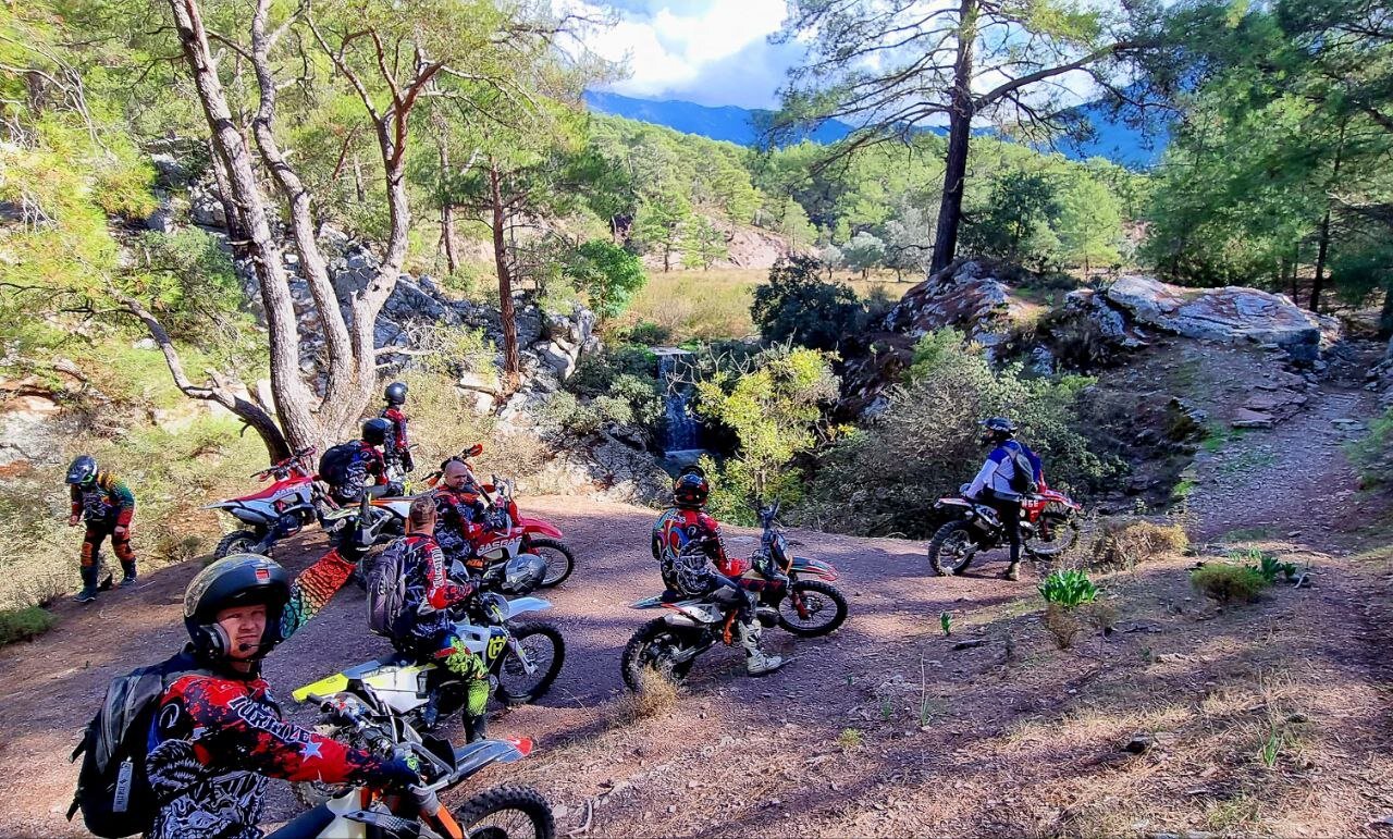 Enduro tours sales