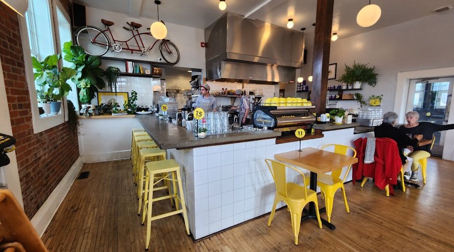 Tandem Creperie and Coffeehouse