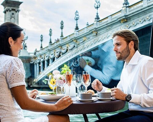 5 Famous Restaurants You Have to Visit in Paris – Devour Tours