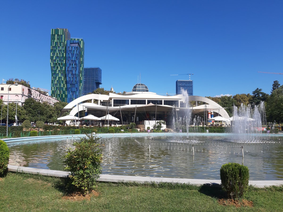 Rinia Park