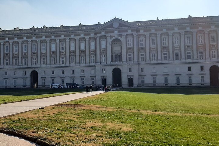 2024 (naples) 5-hour Royal Palace Of Caserta Private Guided Tour By 