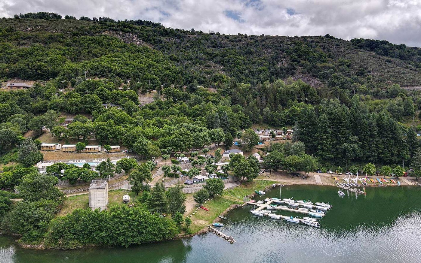 Camping Lac de Villefort (Pourcharesses, France) - tarifs 2023