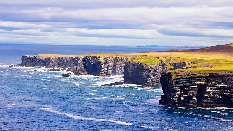 Cliffs at Loop Head Peninsula in West Clare, Ireland 