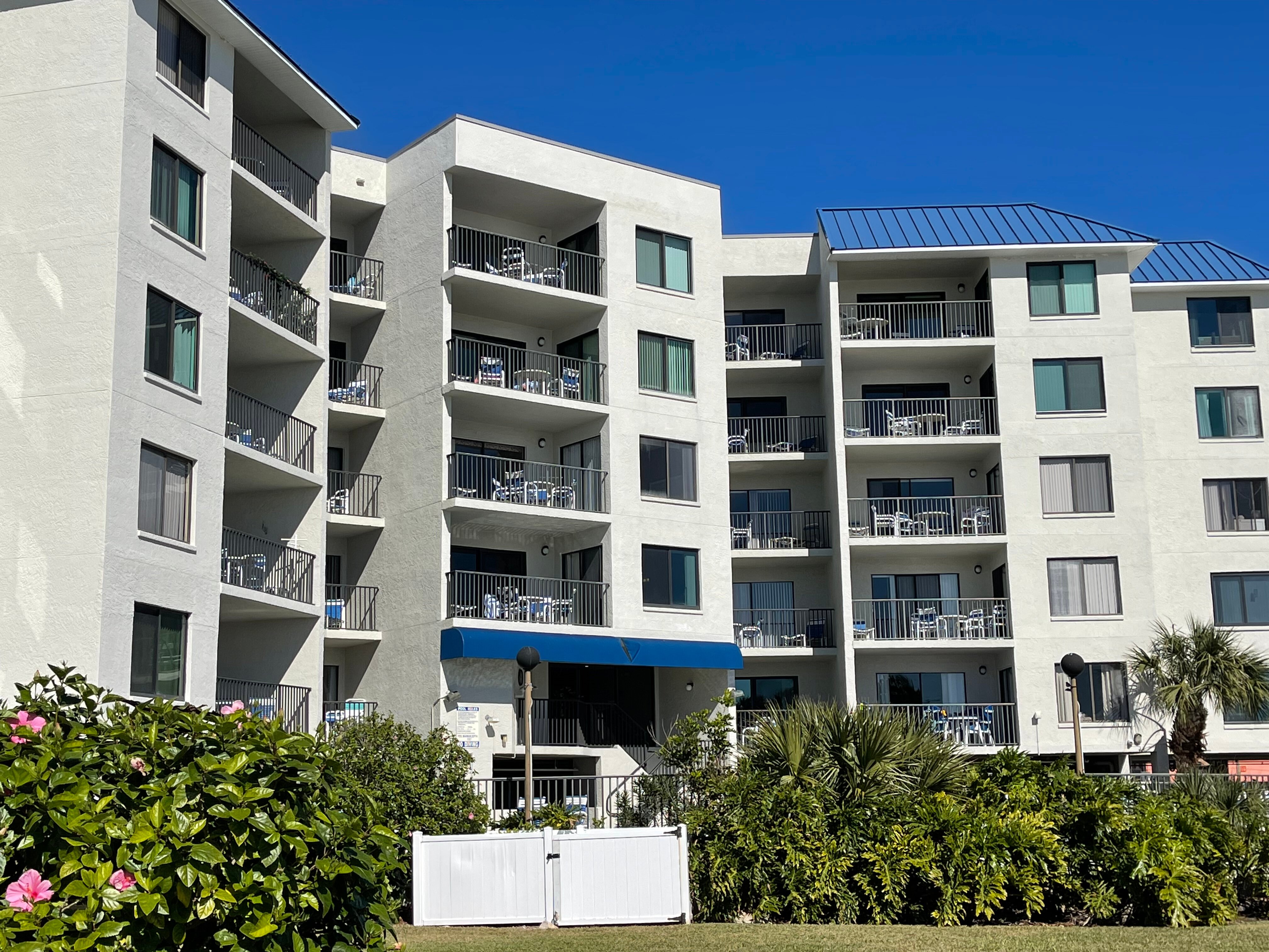 Explore Caprice Condominiums on St. Pete Beach: A Comprehensive Guide