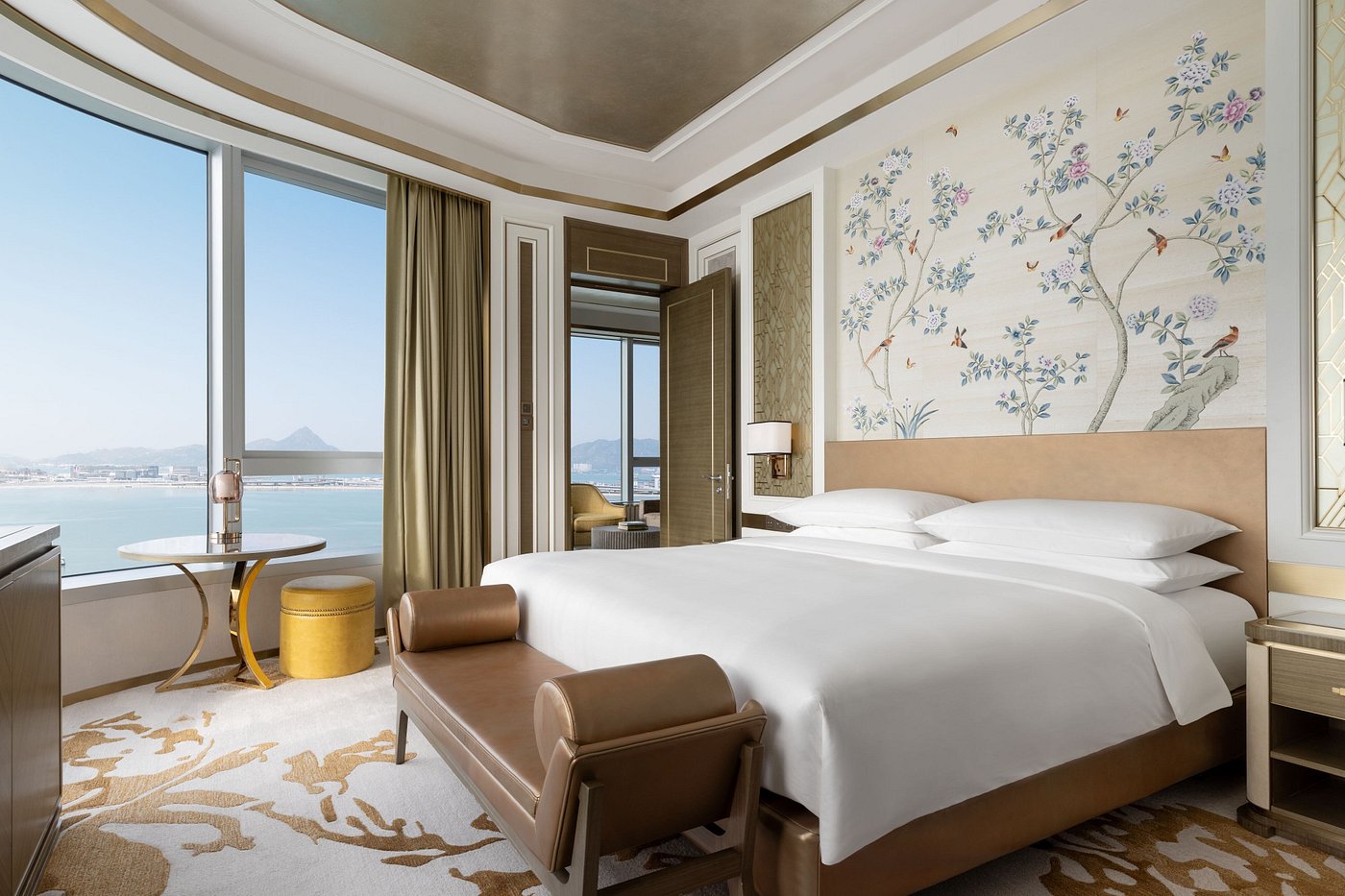 SHERATON HONG KONG TUNG CHUNG HOTEL $124 ($̶1̶3̶8̶) - Updated 2023