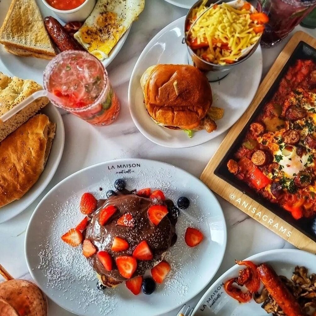 Restaurants that shop serve brunch