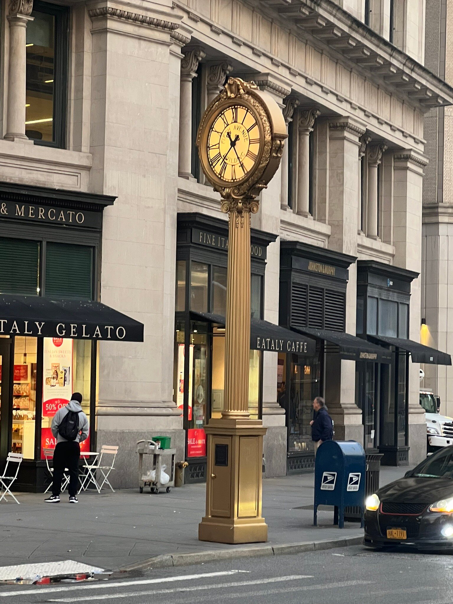 Tiffany Street Clock at 5th Ave. (2025) - All You Need to Tiffany Street Clock at 5th Ave. (2025) - All You Need to