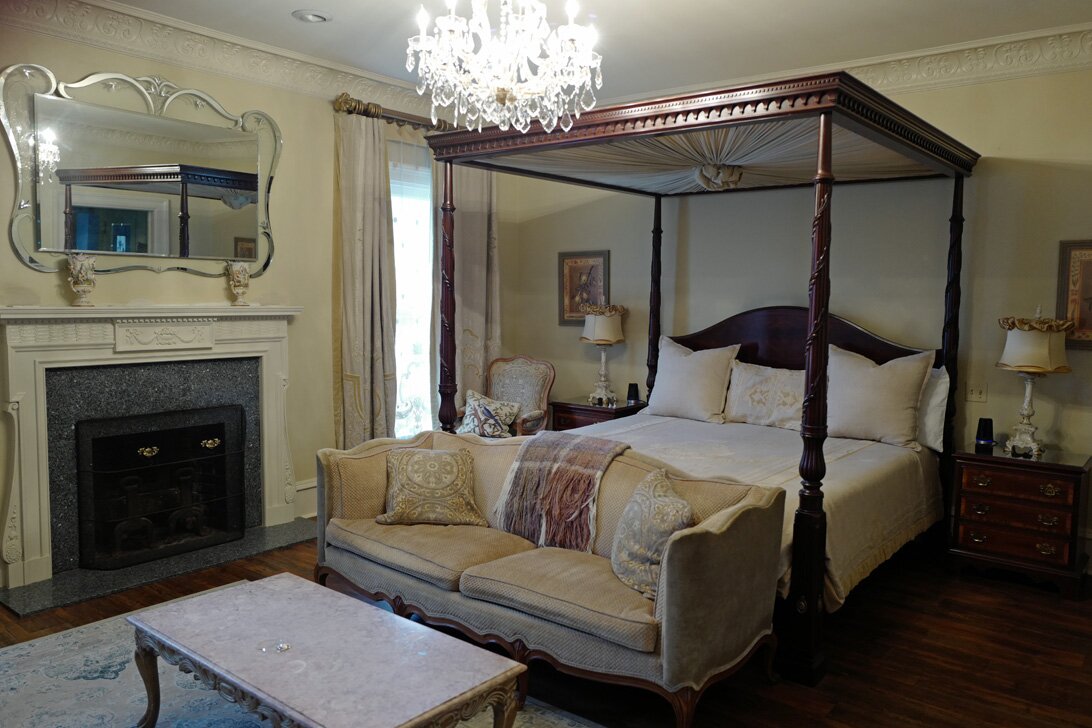 PINECREST BED & BREAKFAST - Updated 2025 Prices & B&B