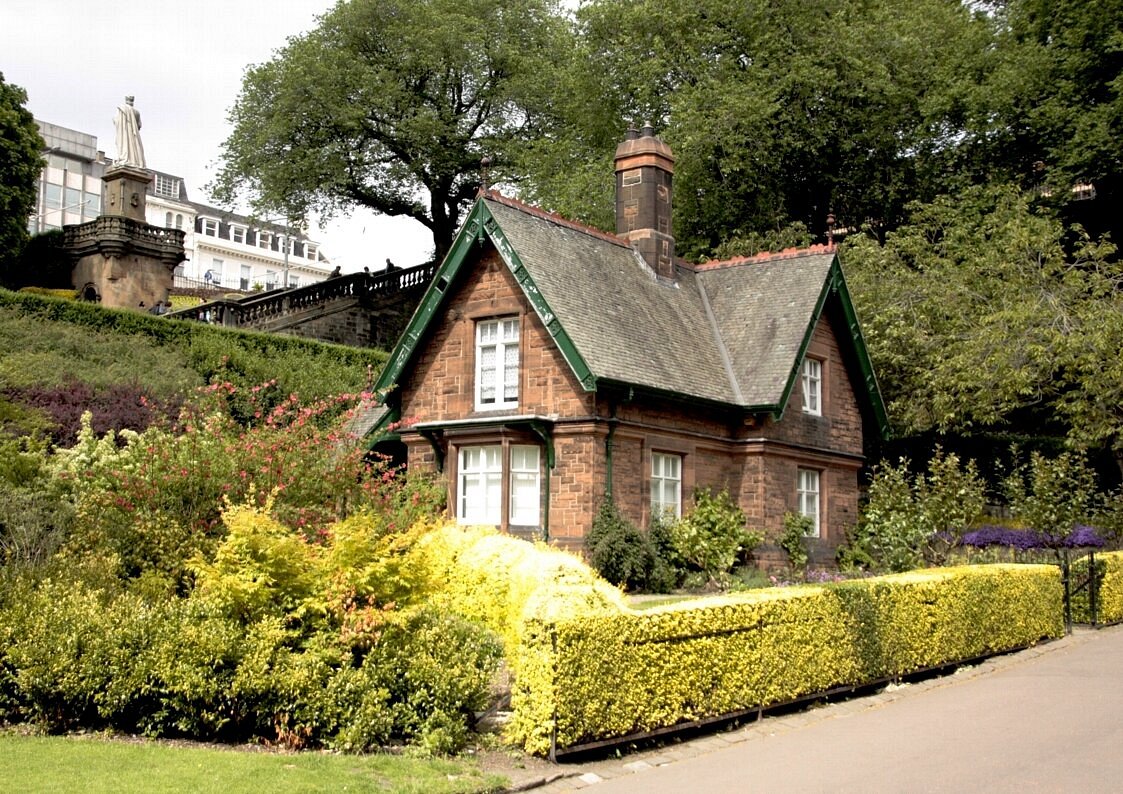 Gardener's Cottage Gardener's Cottage
