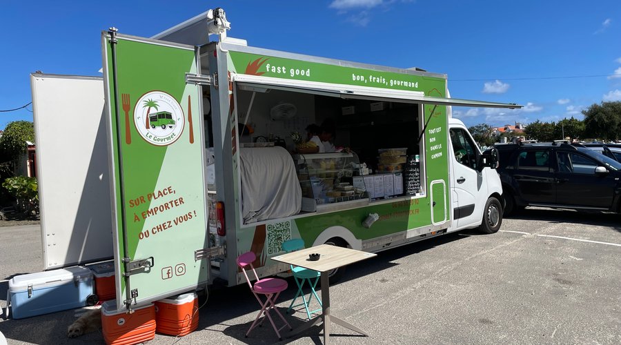 foodtruck sur la plage des raisins clairs 