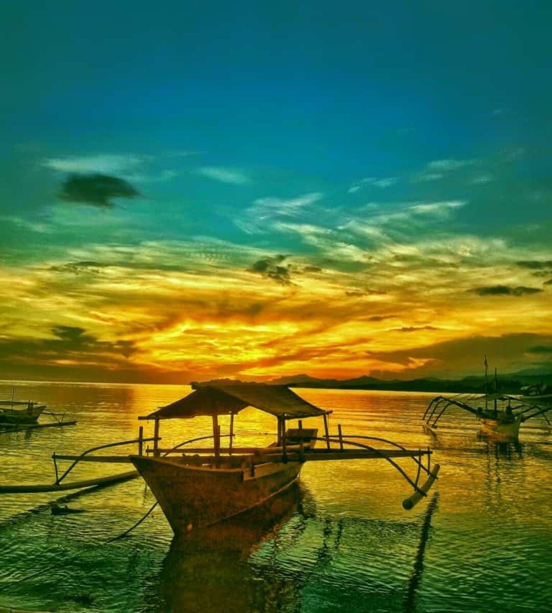 Indonesian Beach public