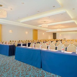 Ramada Plaza By Wyndham Panama Punta Pacifica in Panama City, image may contain: Hotel, Office Building, Resort, City