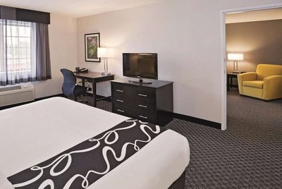 Hotel photo 12 of La Quinta Inn & Suites by Wyndham Las Vegas Summerlin Tech.