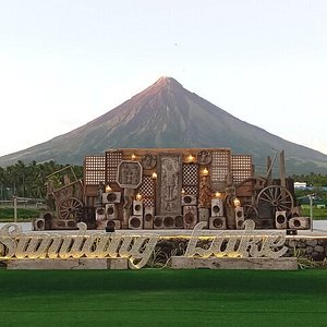 top 12 bicol region tourist spots