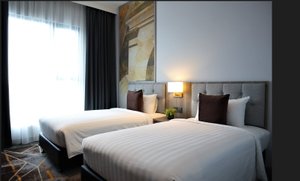 KSL ESPLANADE HOTEL with HOT SPRING in Klang, image may contain: Interior Design, Furniture, Hotel, Home Decor