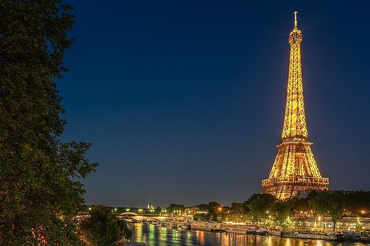2024 2-Hour Private Tour in Paris provided by TOLANI TOUR