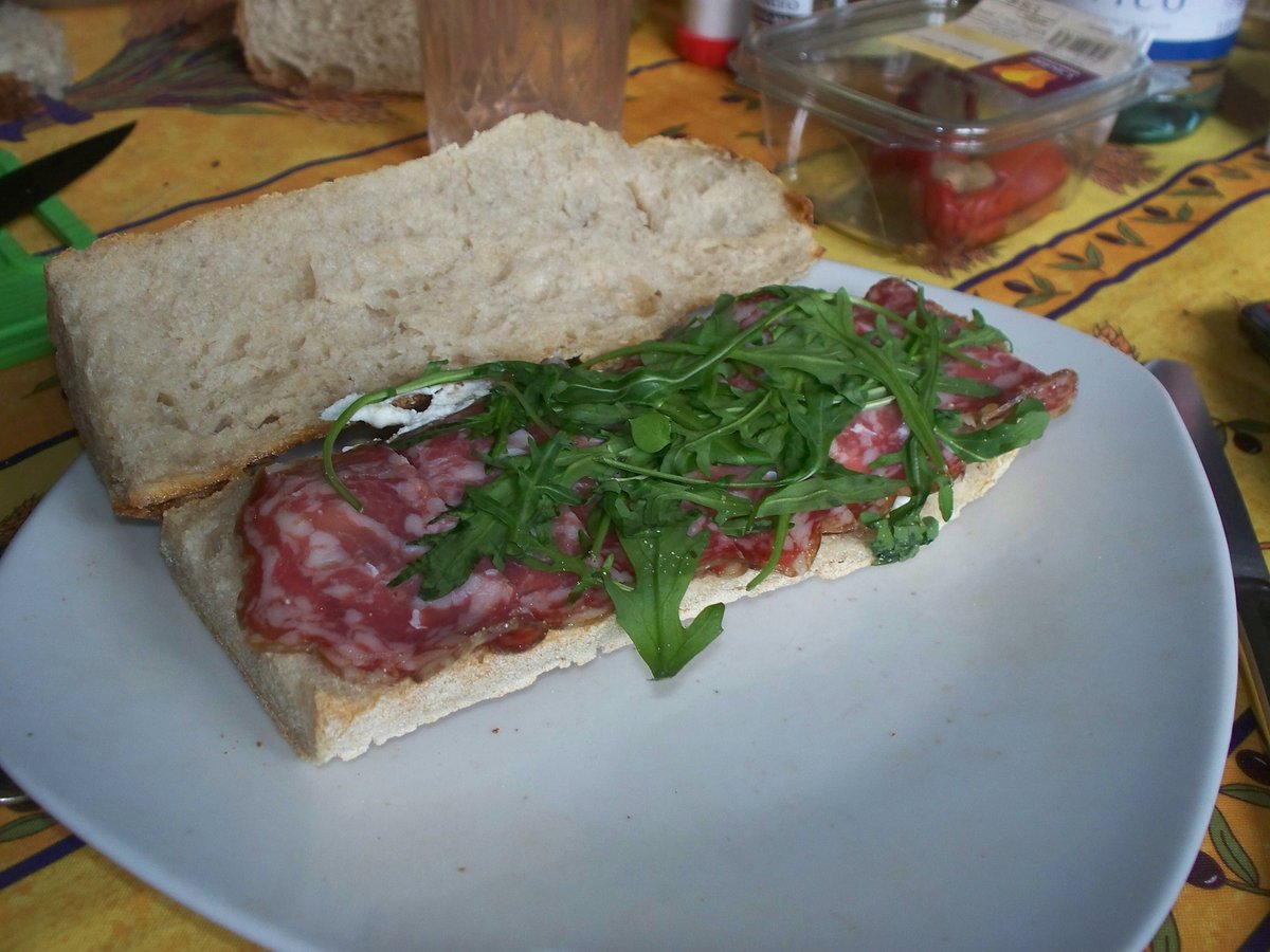 Ciro Amodio Pane Prosciutto e Mozzarella, Милан: лучшие советы перед  посещением - Tripadvisor