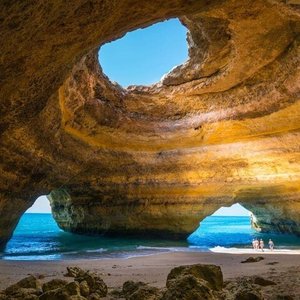 Algarve, sul litoral de Portugal