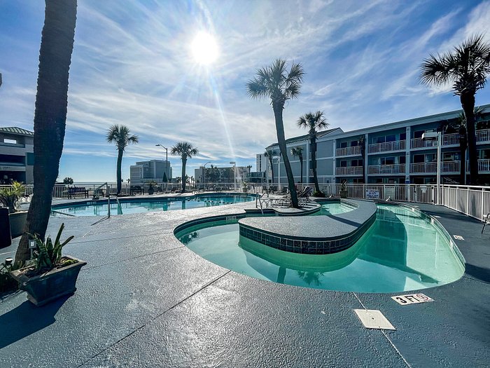 pool - Picture of Blu Pool At Horseshoe Las Vegas - Tripadvisor