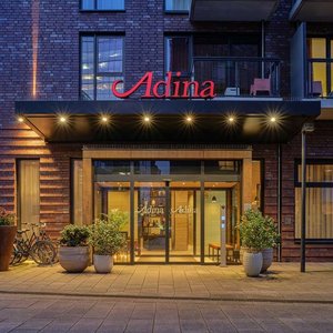 adina hotel hamburg michel entrance