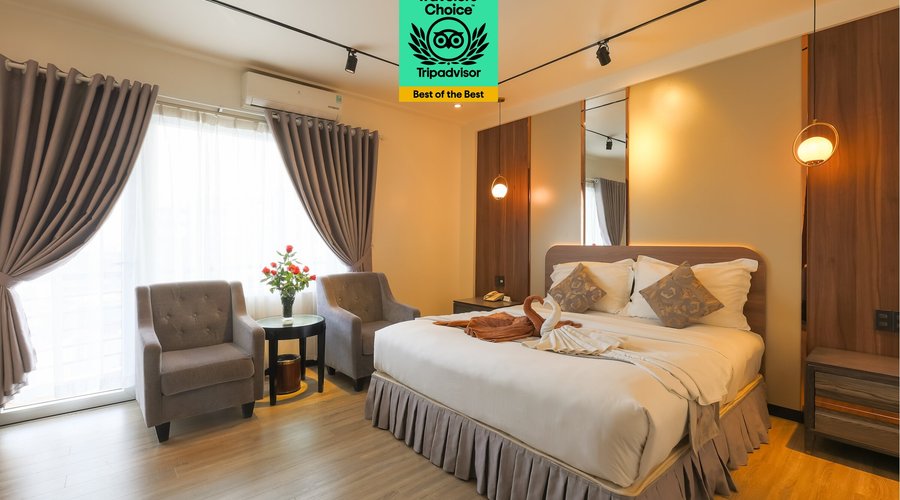 Senior Deluxe Double Room