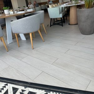Club Lounge