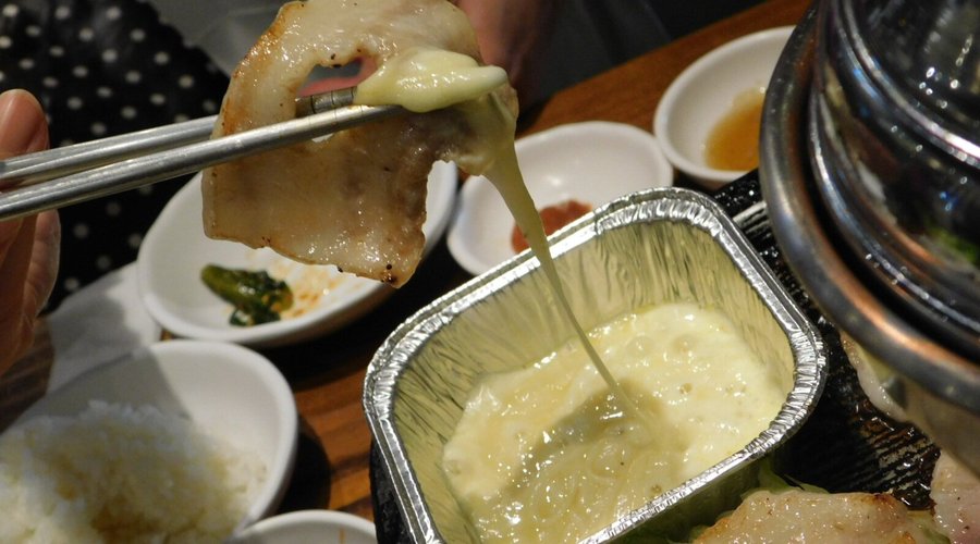 ﾈｷﾞｻﾑｷﾞｮﾌﾟｻﾙに付く　ﾁｰｽﾞ