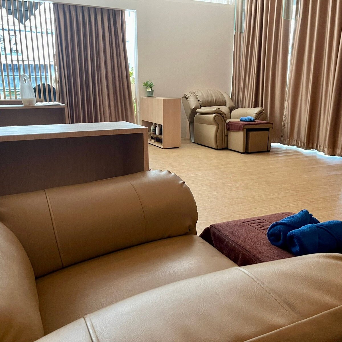 SUMALEE THAI MASSAGE AND SPA (2024) All You Need to Know BEFORE You Go  (with Photos)