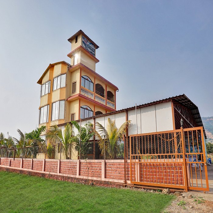 agro tourism resort near lonavala