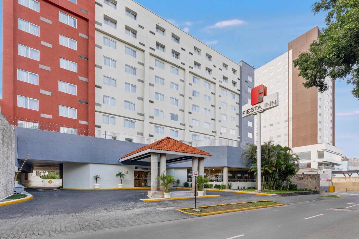 FIESTA INN GUADALAJARA EXPO $66 ($̶1̶5̶4̶) - Prices & Hotel Reviews ...