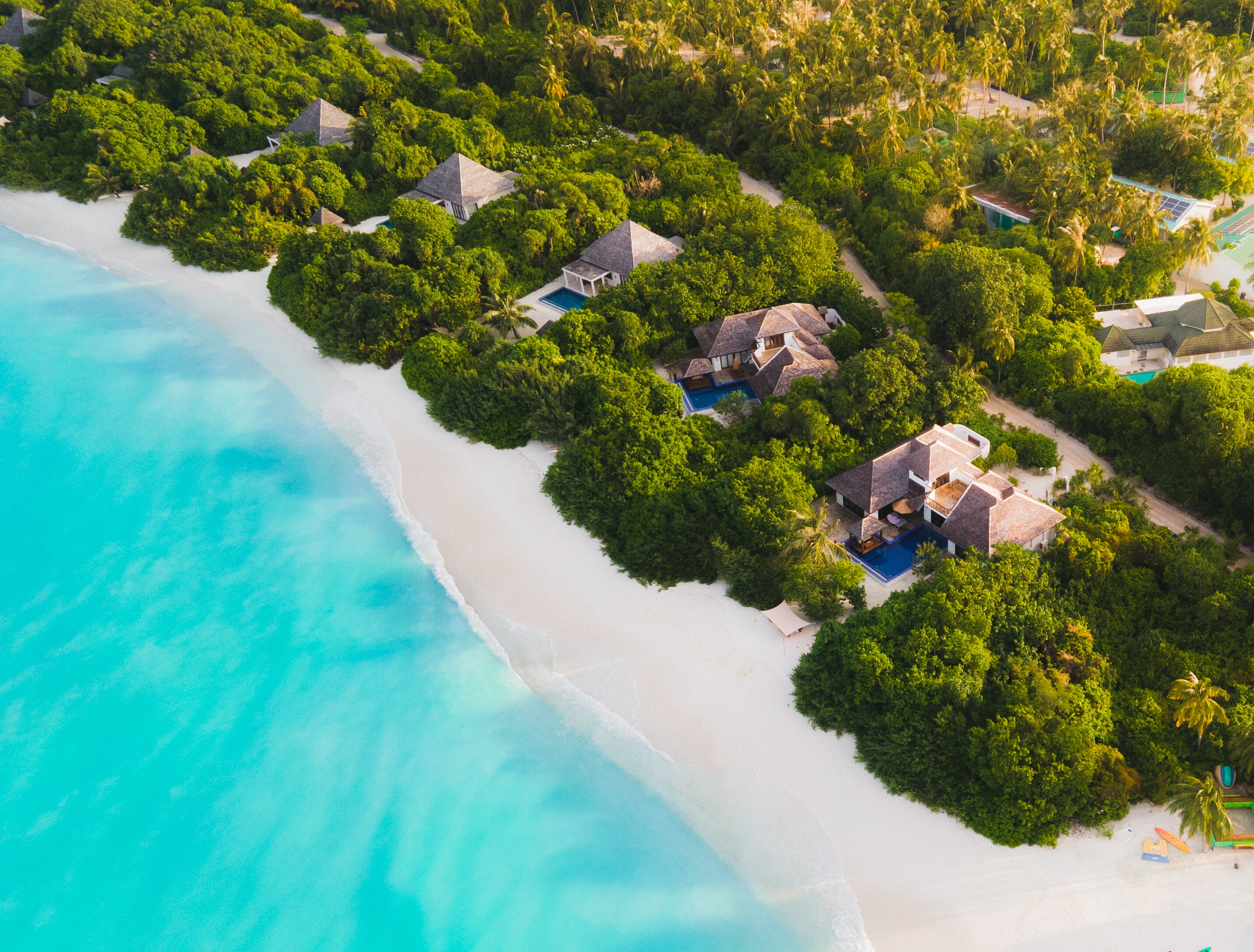 Experience Paradise: Hideaway Beach Resort & Spa in Haa Alifu Atoll, Maldives