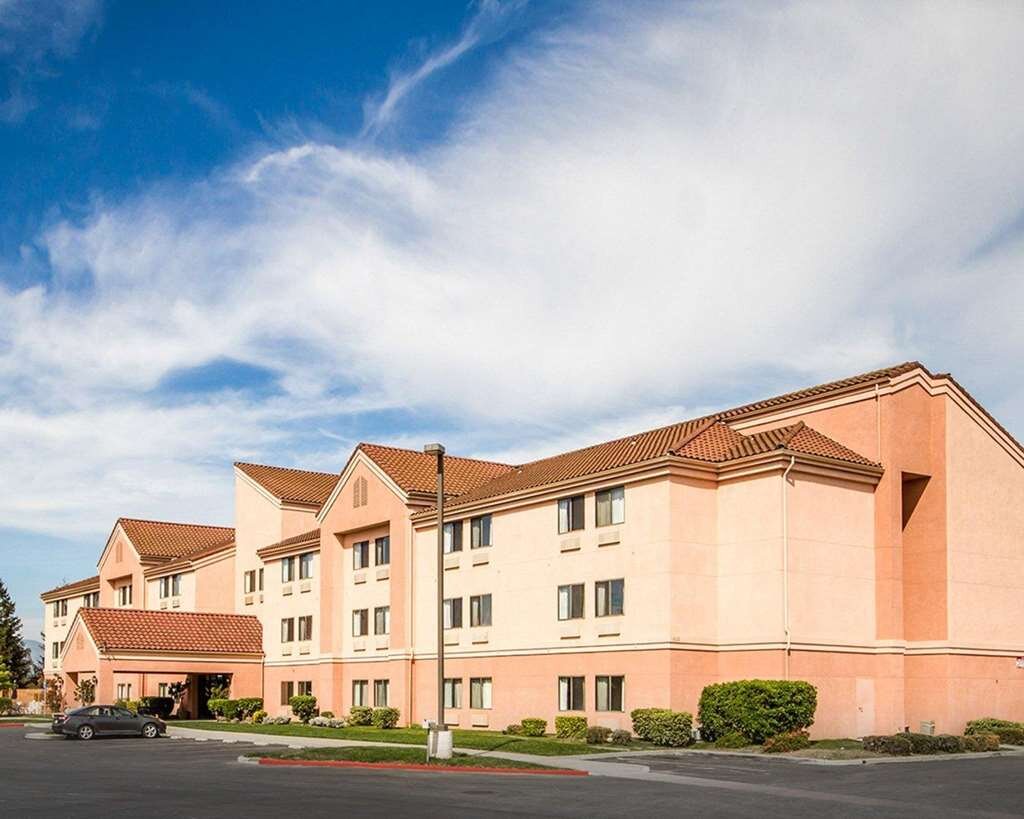 RODEWAY INN WATSONVILLE (Californie) - Tarifs 2024