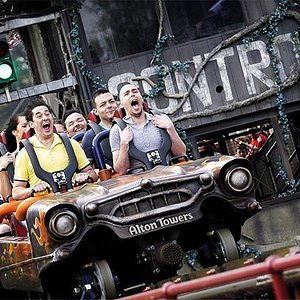 alton towers travel and tourism