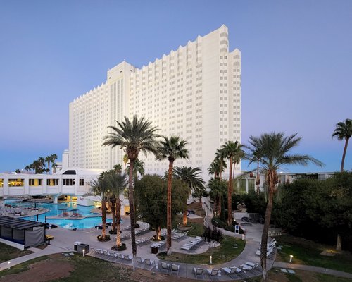 TROPICANA LAS VEGAS - A DOUBLETREE BY HILTON HOTEL $36 ($̶1̶6̶1̶ ...