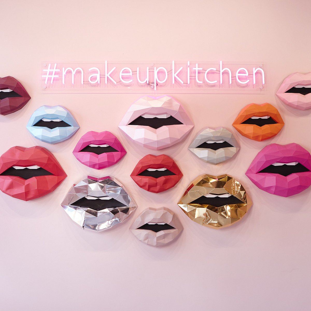 Make up kitchen спб