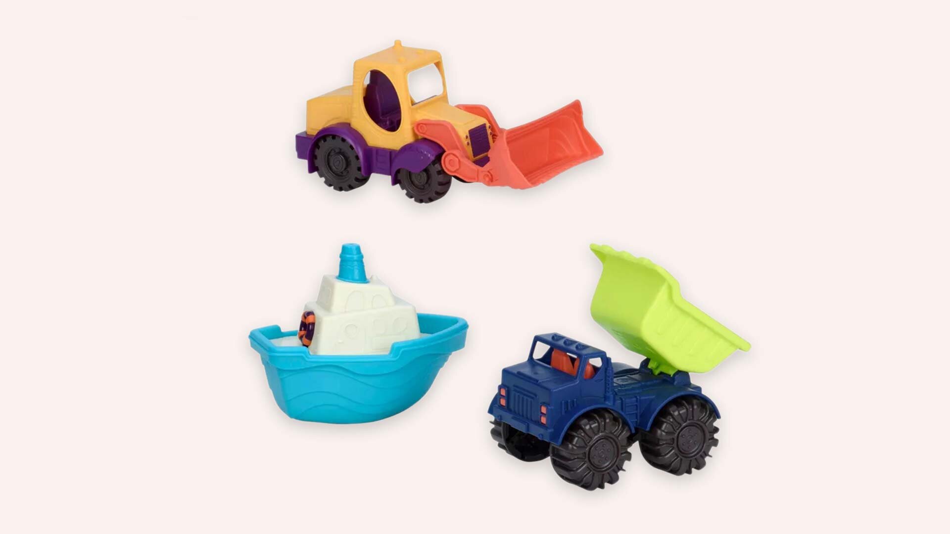 Packable sale beach toys