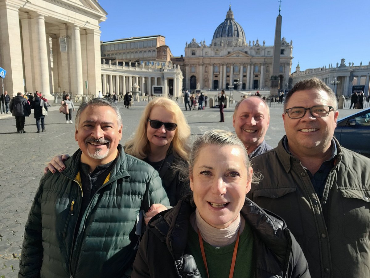PAOLA BARBANERA ROME VATICAN TOUR GUIDE - Rome Vatican Tour Guide