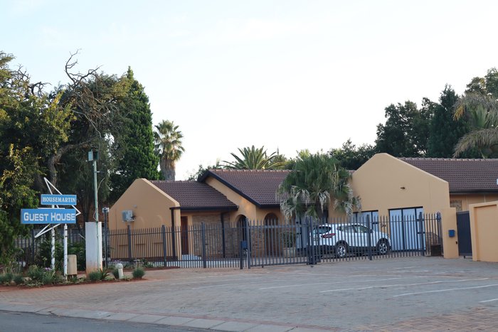 HOUSEMARTIN GUEST HOUSE - Prices & Reviews (Wilkoppies, South Africa)