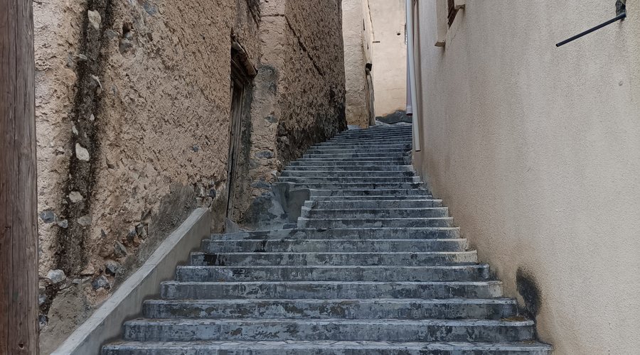One of the steep stairways that run vertically through the village.
