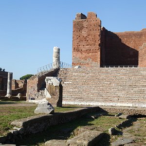 La Chiesa di Sant'Aurea - Picture of Cattedrale Di S. Aurea, Ostia Antica -  Tripadvisor