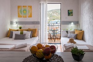 Room & Suite