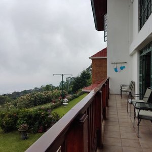 ¡Terraza con vista hacia toda la ciudad!