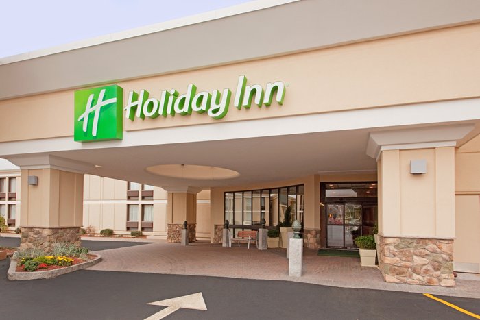 HOLIDAY INN BOSTON-DEDHAM HTL & CONF CTR, AN IHG HOTEL $103 ($̶1̶3̶3̶ ...